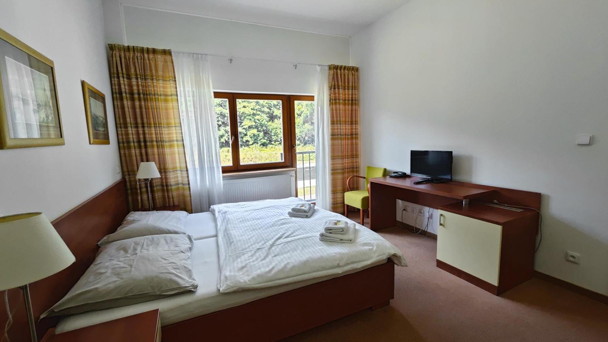 Rezort Bazant Karlovy Vary Exterior foto